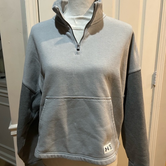 Under Armour Tops - Under Armour Two-Tone Gray Half-Zip Pullover Sz small